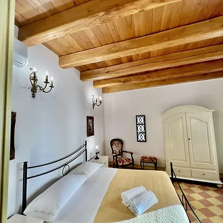 Atenea Luxury - Atenea Collection Гостевой дом