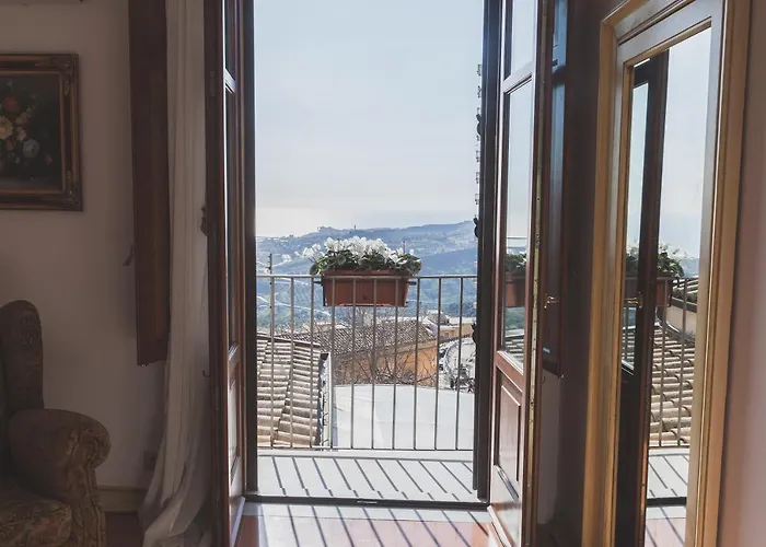 Atenea Luxury - Atenea Collection 4*